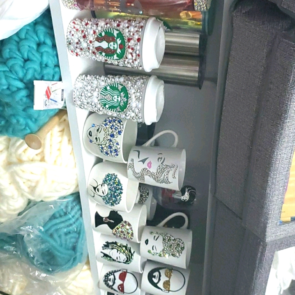 Mugs, tumblers
